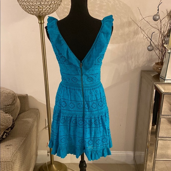 Alice+Olivia dress size 4Turquoise Blue Tiered Ruffled V-Neck Sundress - Picture 4 of 7